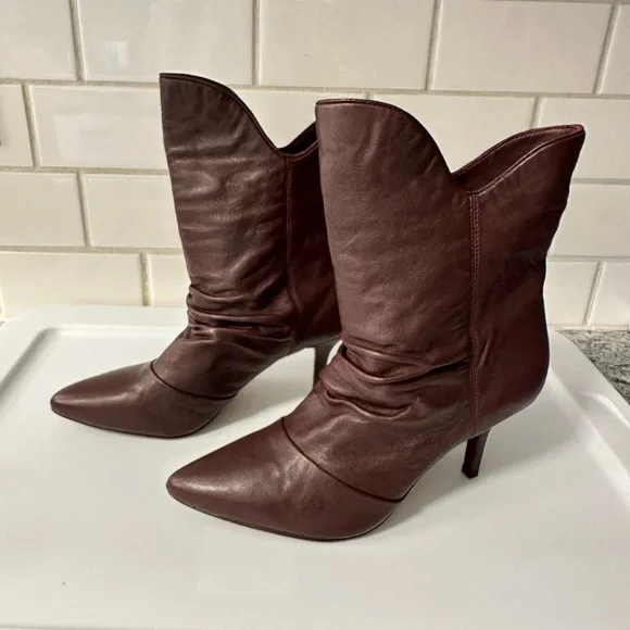 VINCE CAMUTO Andrissa ruched Red leather woman dress 3" Stiletto dress boot 8.5 - Picture 7 of 16